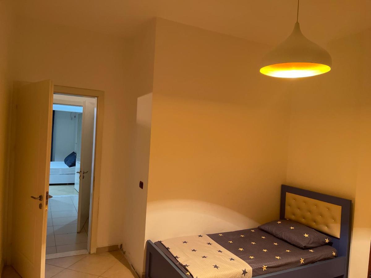 Dardana&Gerjon Apartament Kamez Экстерьер фото