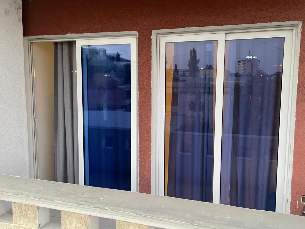 Dardana&Gerjon Apartament Kamez Экстерьер фото