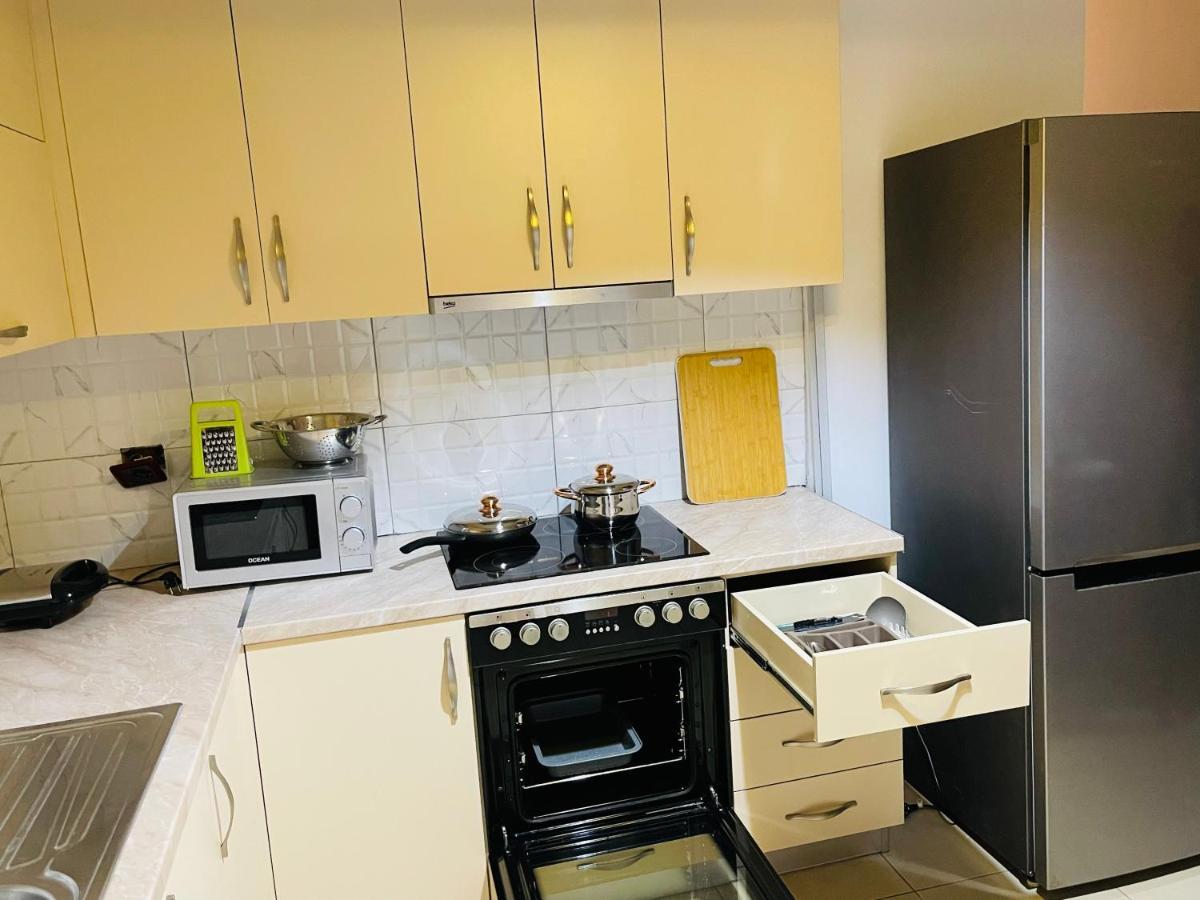 Dardana&Gerjon Apartament Kamez Экстерьер фото